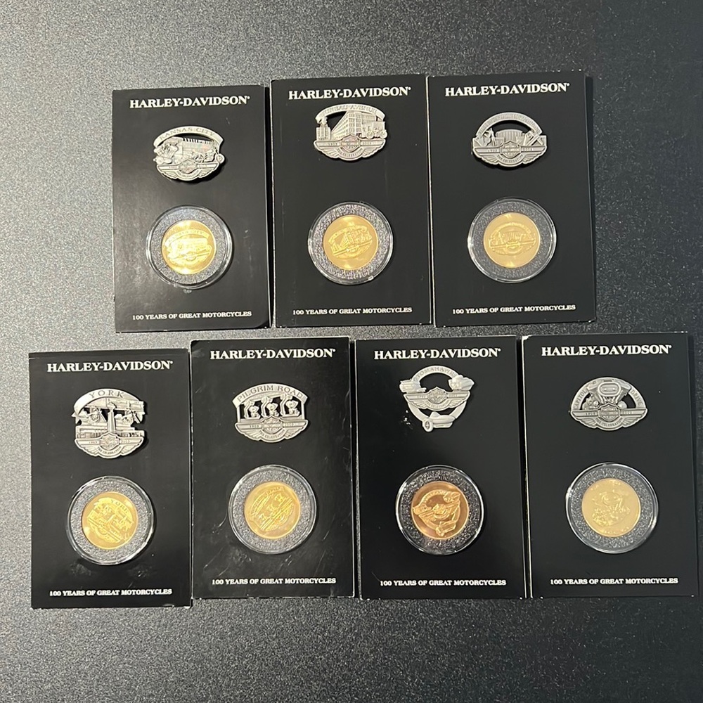 Harley-Davisdson 100th Anniversary Pin and Challenge Coin Complete Set
